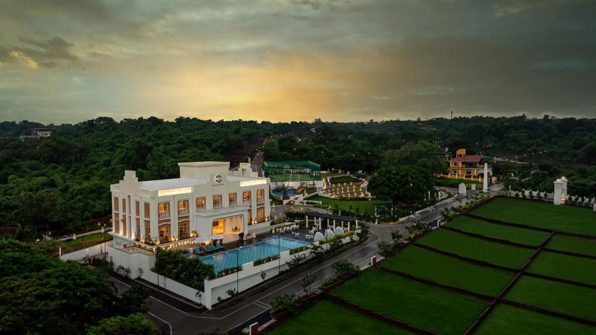 Отель Imperial Goa Старый Гоа Экстерьер фото