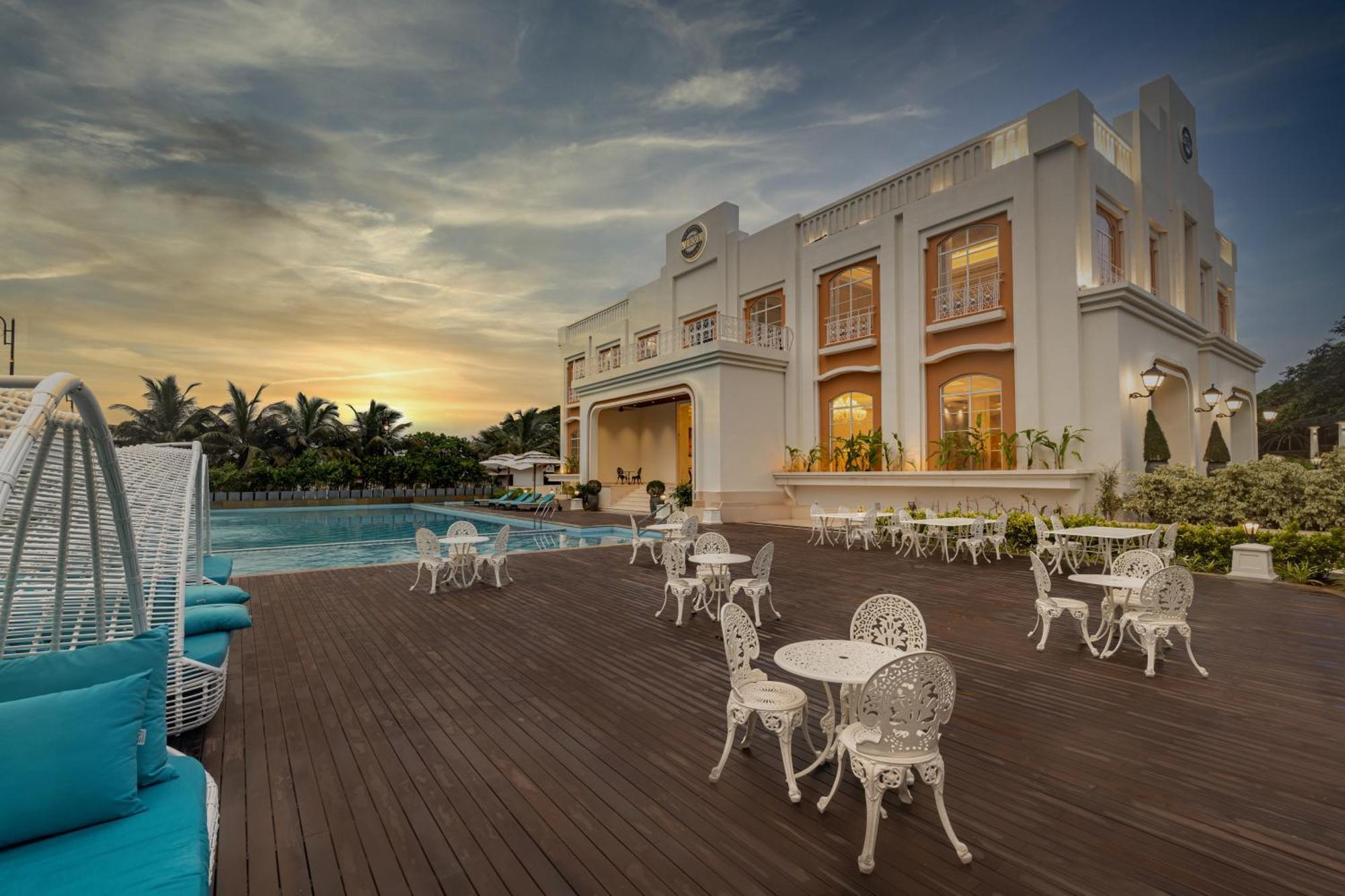 Отель Imperial Goa Старый Гоа Экстерьер фото