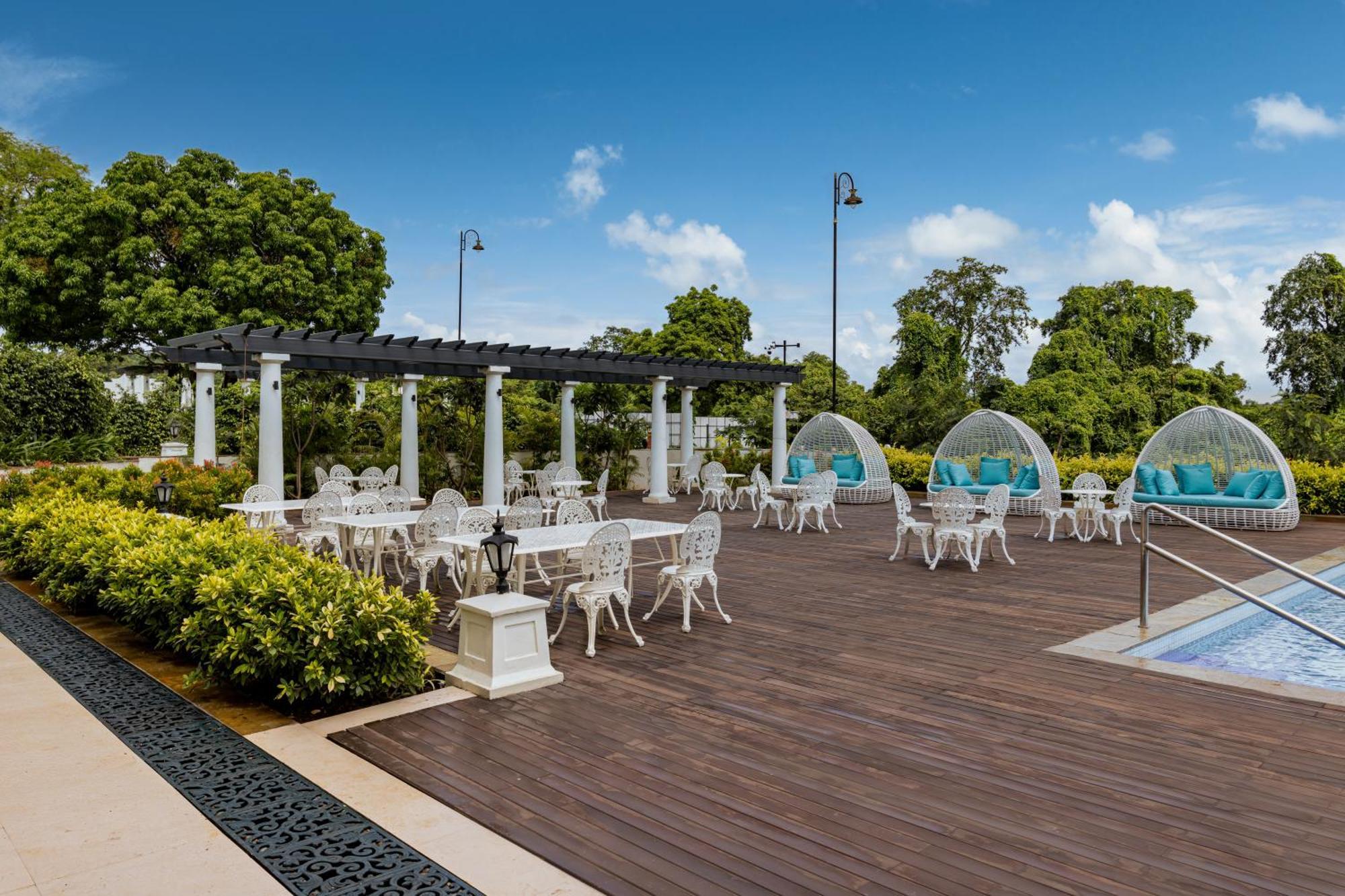 Отель Imperial Goa Старый Гоа Экстерьер фото