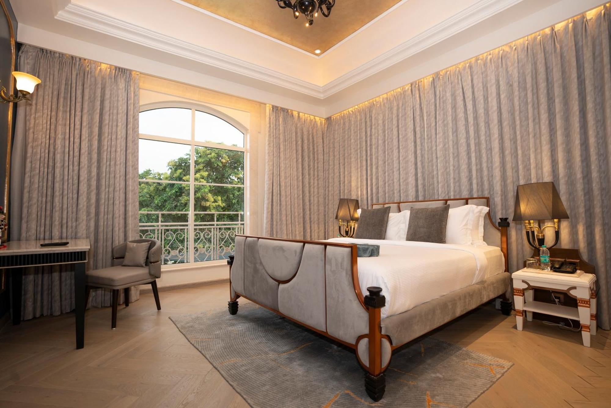 Отель Imperial Goa Старый Гоа Экстерьер фото